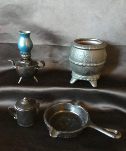 Miniature Kitchen Decor- Real cast Iron skillet - Metal oil lamp -Enesco