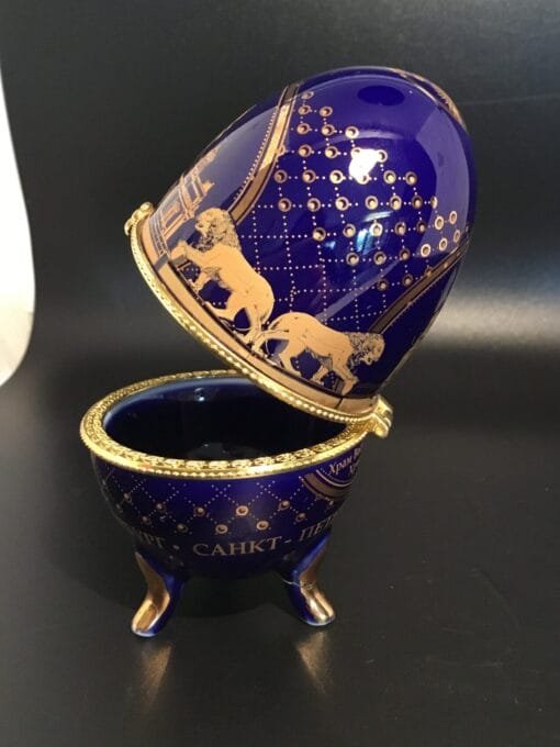 Vintage Cobalt Blue Russian Porcelain Egg – Romanov Coat of Arms, St. Petersburg - Image 4