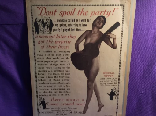 Vintage 1928 Universal School of Music Ad – Free Guitar Offer