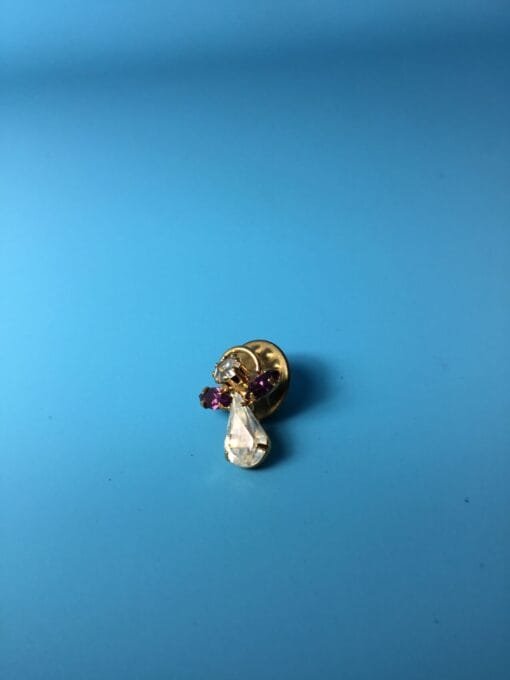 Austrian Crystal Guardian Angel pin/ brooch - Image 7