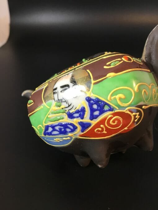 Japanese Satsuma Moriage Miniature tea pot - Image 2
