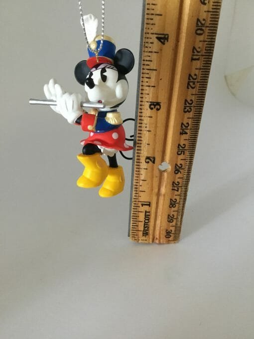 Vintage Walt Disney 1998 Hallmark Keepsake Ornament Disney's Minnie Plays The Flute T1665- Christmas tree ornament - Image 5