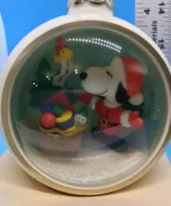 1983 Hallmark Keepsake - Snoopy & Peanuts Christmas Panorama Ornament