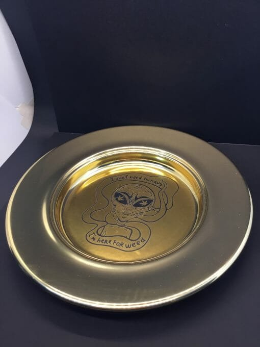 Smoke Arsenal Premium Rolling Tray - Stash -Alien needs- Gold rolling Tray UFO style- Round with lip - - Image 9