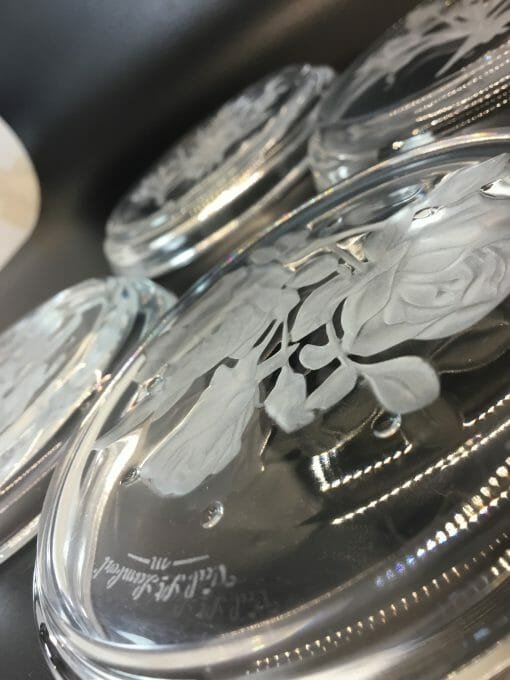 Vintage Val St Lambert - Crystal Flowered Coasters - Clear Embossed Flower beverage holders made of Crystal - Image 12