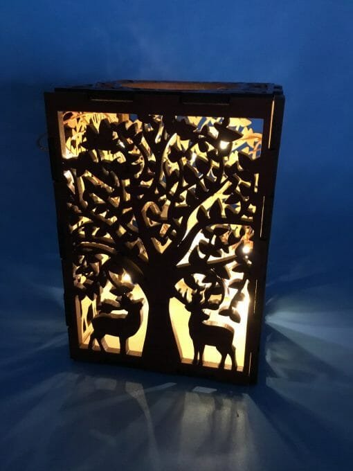 Tea light candle holder - Holographic wood with Wolves or deer scene - Fairy light for your Night life - Light up scene for your night light - Image 2