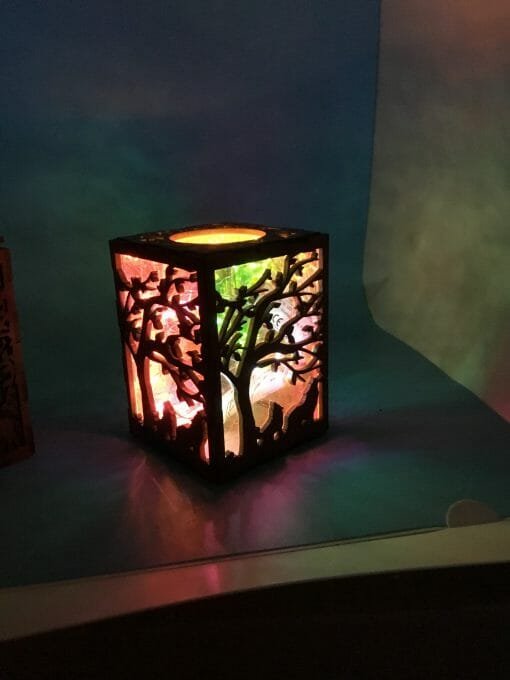 Tea light candle holder - Holographic wood with Wolves or deer scene - Fairy light for your Night life - Light up scene for your night light - Image 15
