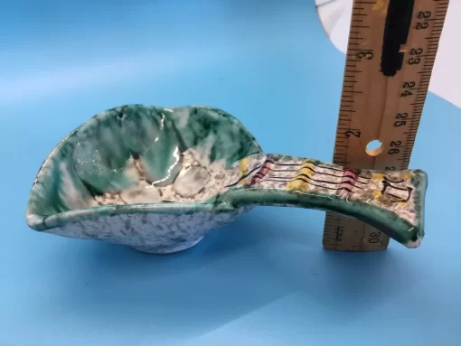 Charming Hand-Painted Vintage Italian Guitar Porcelain Ashtray - Image 3