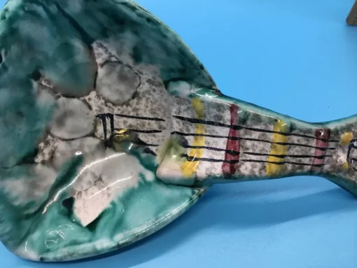 Charming Hand-Painted Vintage Italian Guitar Porcelain Ashtray - Image 4