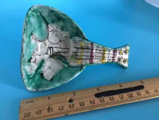 Charming Hand-Painted Vintage Italian Guitar Porcelain Ashtray - Image 5