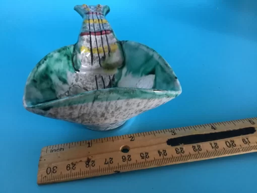 Charming Hand-Painted Vintage Italian Guitar Porcelain Ashtray - Image 6