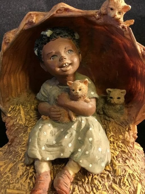Vintage Miss Martha's Collection - Sadie "They Can't Find Us Here" - 1991 Figurine  Enesco #443220