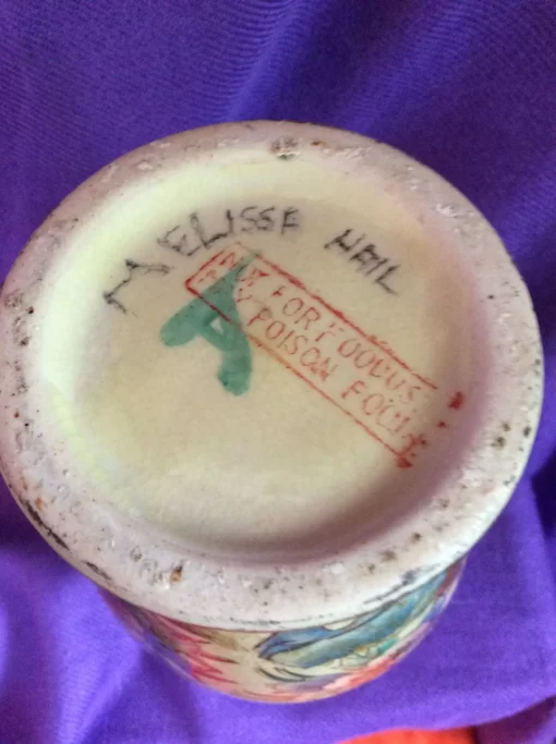 Exquisite Vintage Hand-Painted Japanese Vase - Image 10